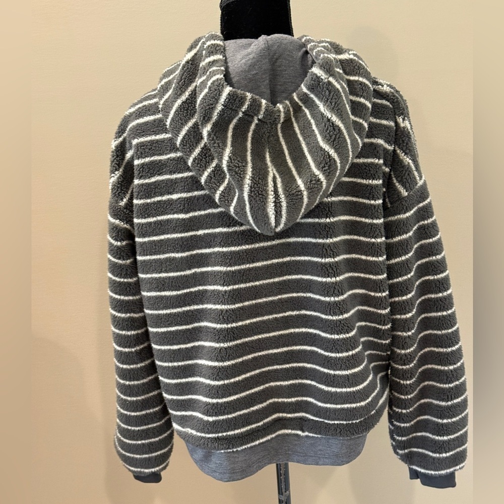 Women’s VINTAGE HAVANA Grey & white striped hooded fleece pullover- Size Medium - Picture 5 of 9